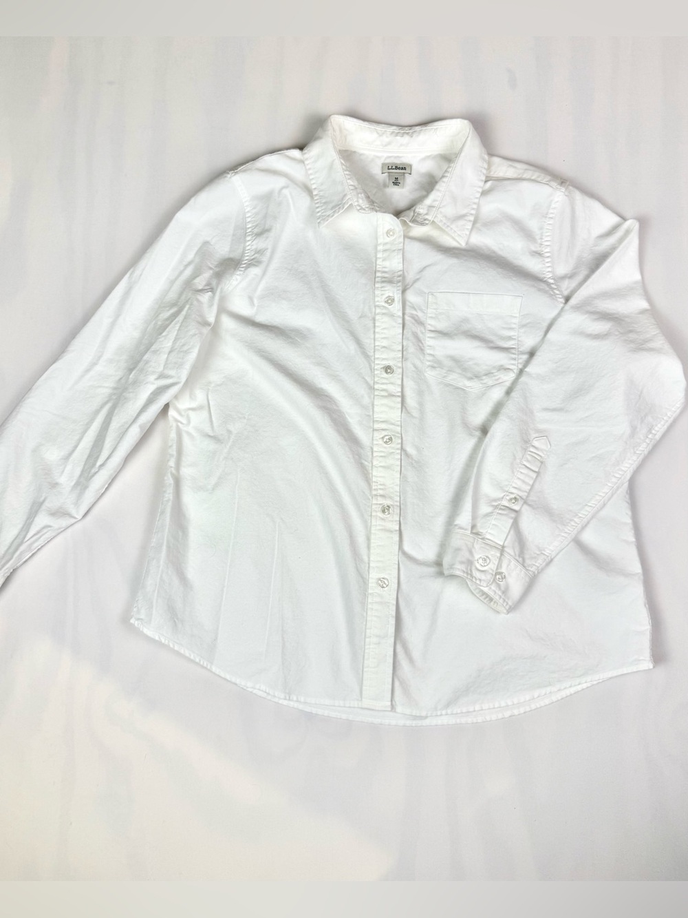 L.L.Bean White Organic Cotton Button Down Shirt Petite Medium Classic Top